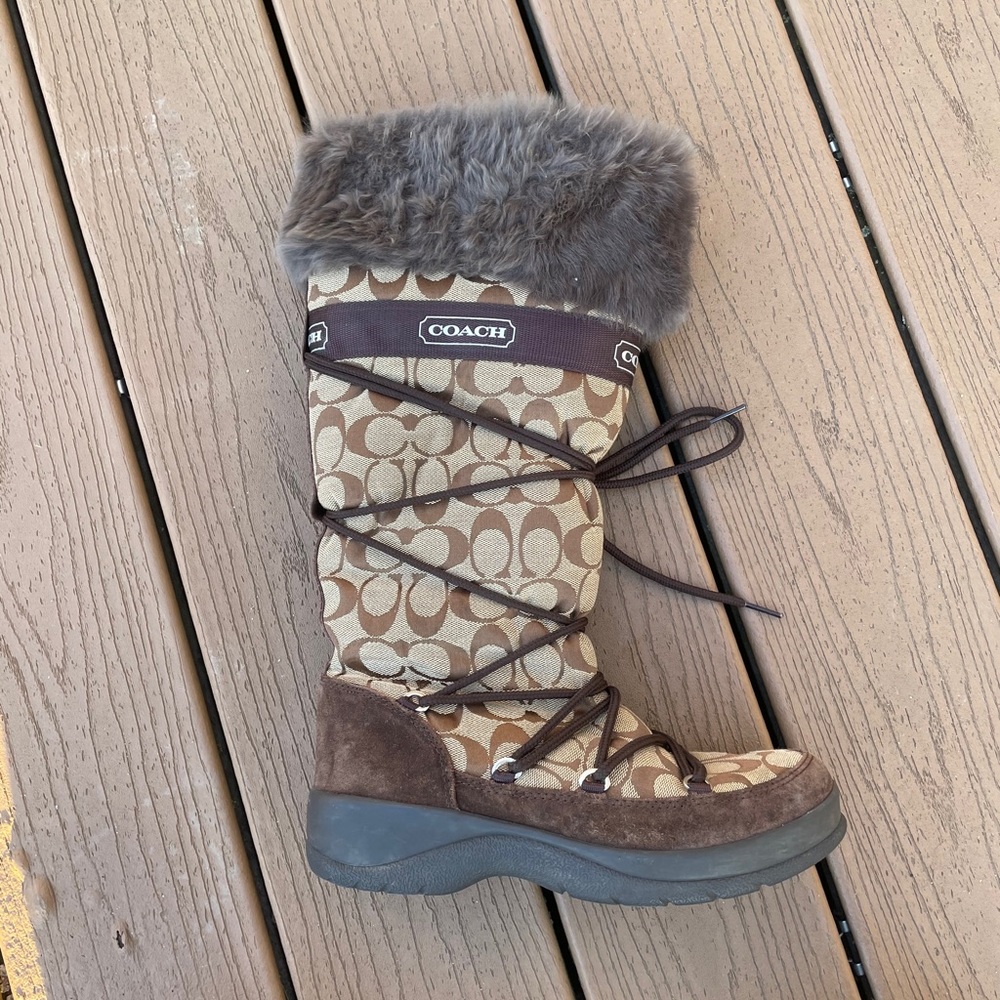 Coach Boots - Picture 5 of 9